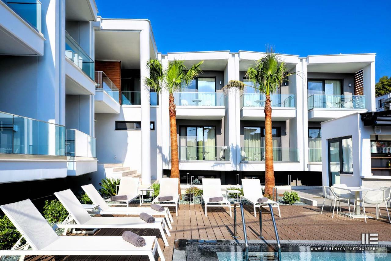 Senso Suites Néa Péramos エクステリア 写真