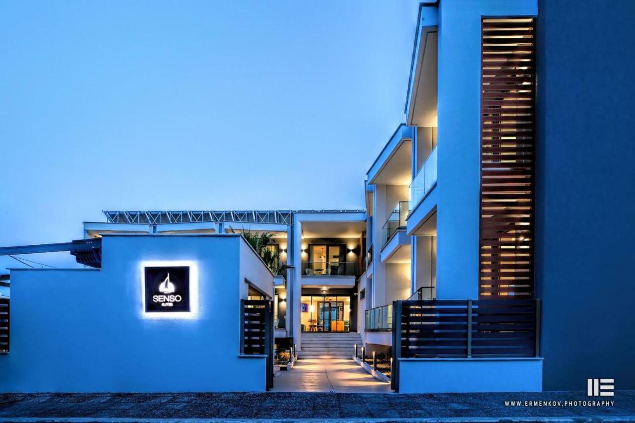 Senso Suites Néa Péramos エクステリア 写真