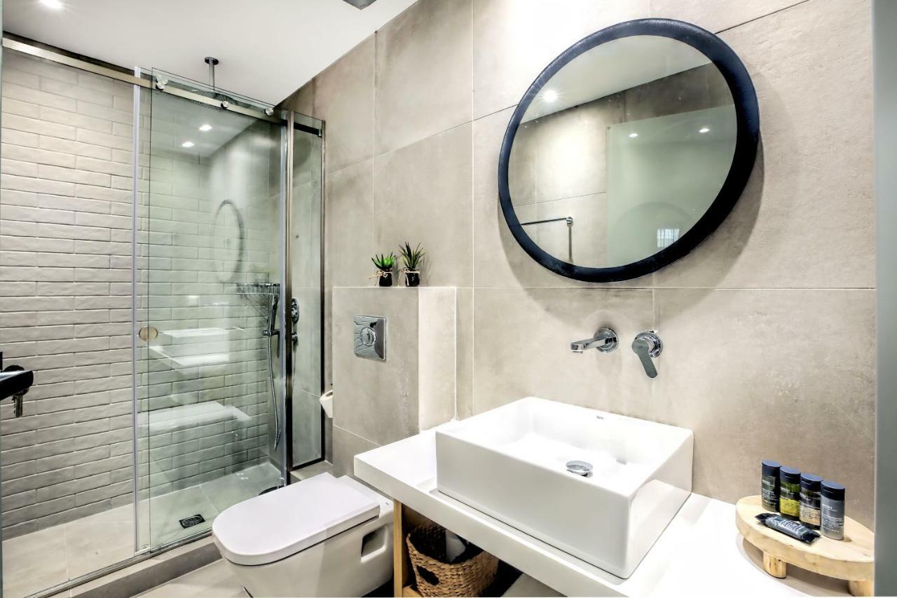 Senso Suites Néa Péramos エクステリア 写真